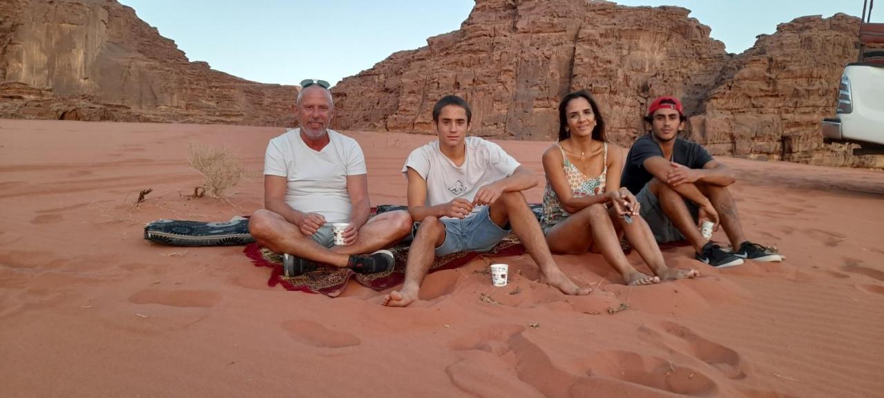 Enad Desert Camp Wadi Rum Esterno foto