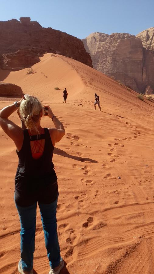 Enad Desert Camp Wadi Rum Esterno foto