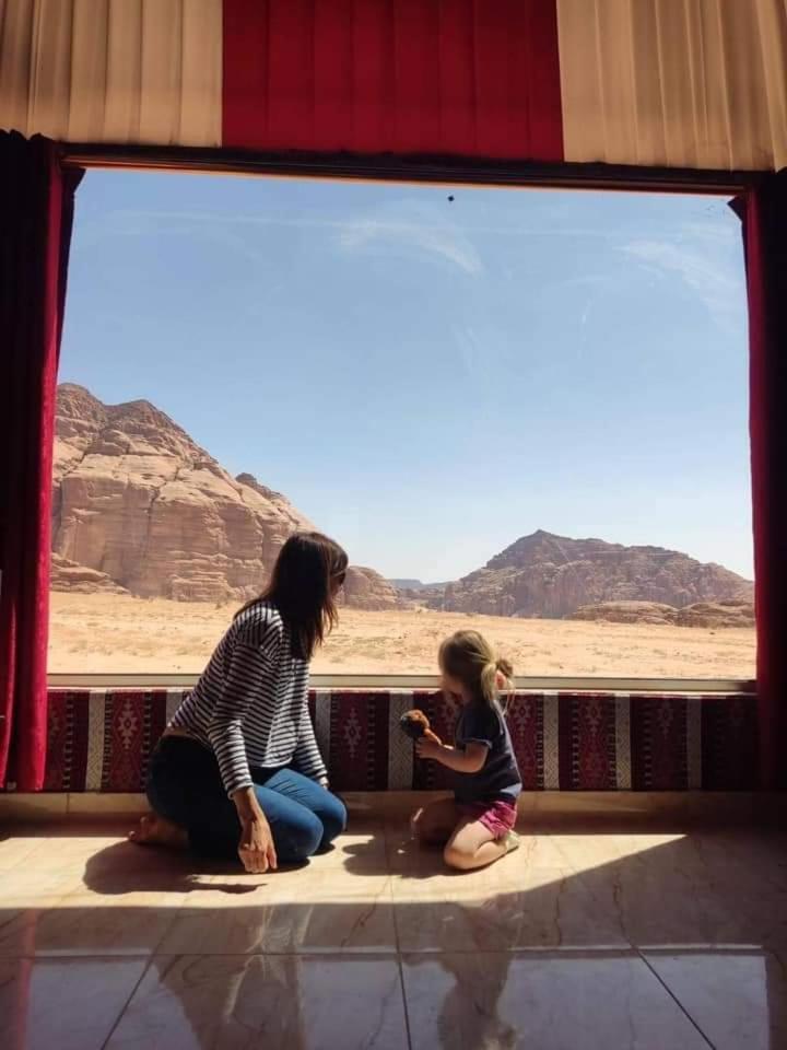 Enad Desert Camp Wadi Rum Esterno foto